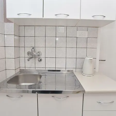 Nada 01 Apartment