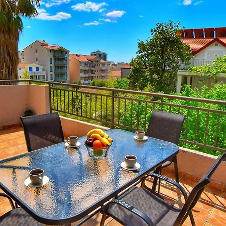 Apartment Nada 01 Budva