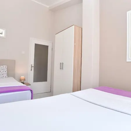 Nada 01 Apartment
